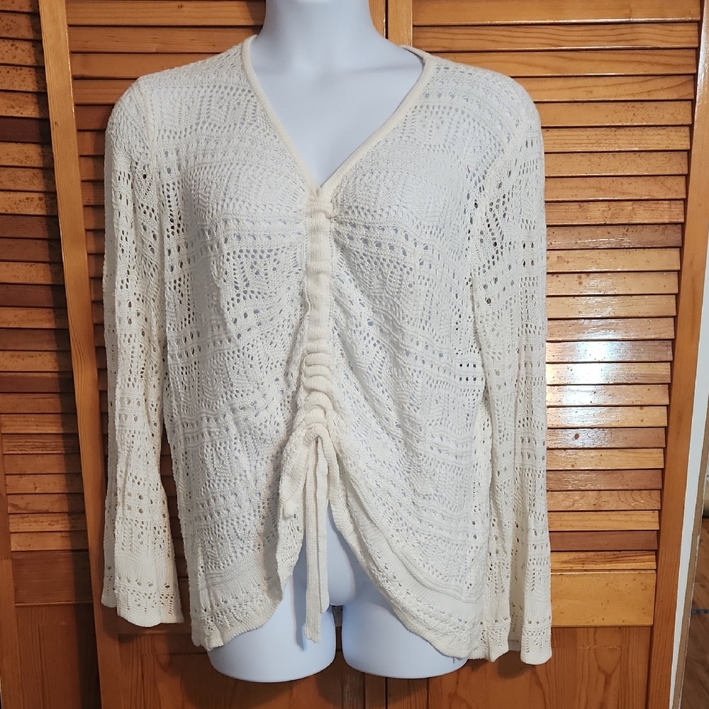 Chic Cream Cardigan Sweater